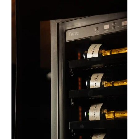 Produktfoto des PeVino Imperial Eco mit einer Kapazität von 96 Flaschen und 1 Temperaturzone